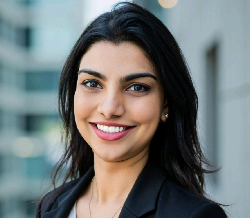 aqsa-taylor-1
